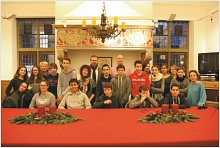 Im historischen Ratssaal wurden die 18 Schülerinnen und Schüler aus Frankreich willkommen geheißen.