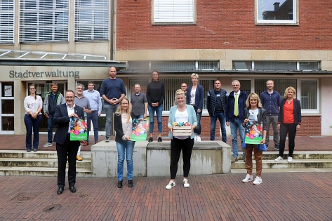 Die Stadt Meppen ist stolz auf ihre engagierten Schmusefreund-Unterstützer. © Stadt Meppen